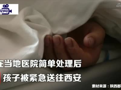 陕西渭南11岁男孩摸了下锅炉电机一瞬间四根手指受重伤_1609900257806.mp4